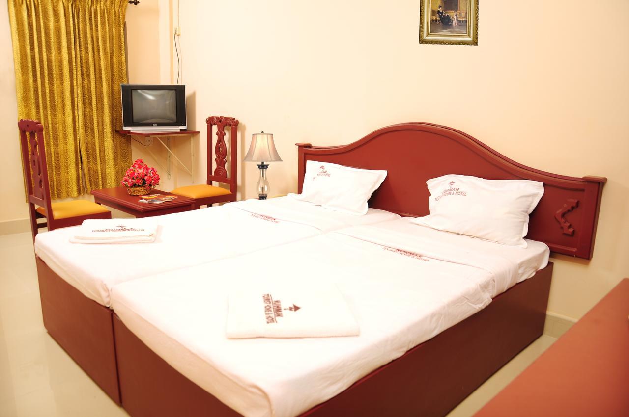 Hotel Nuhman Kondotty 外观 照片