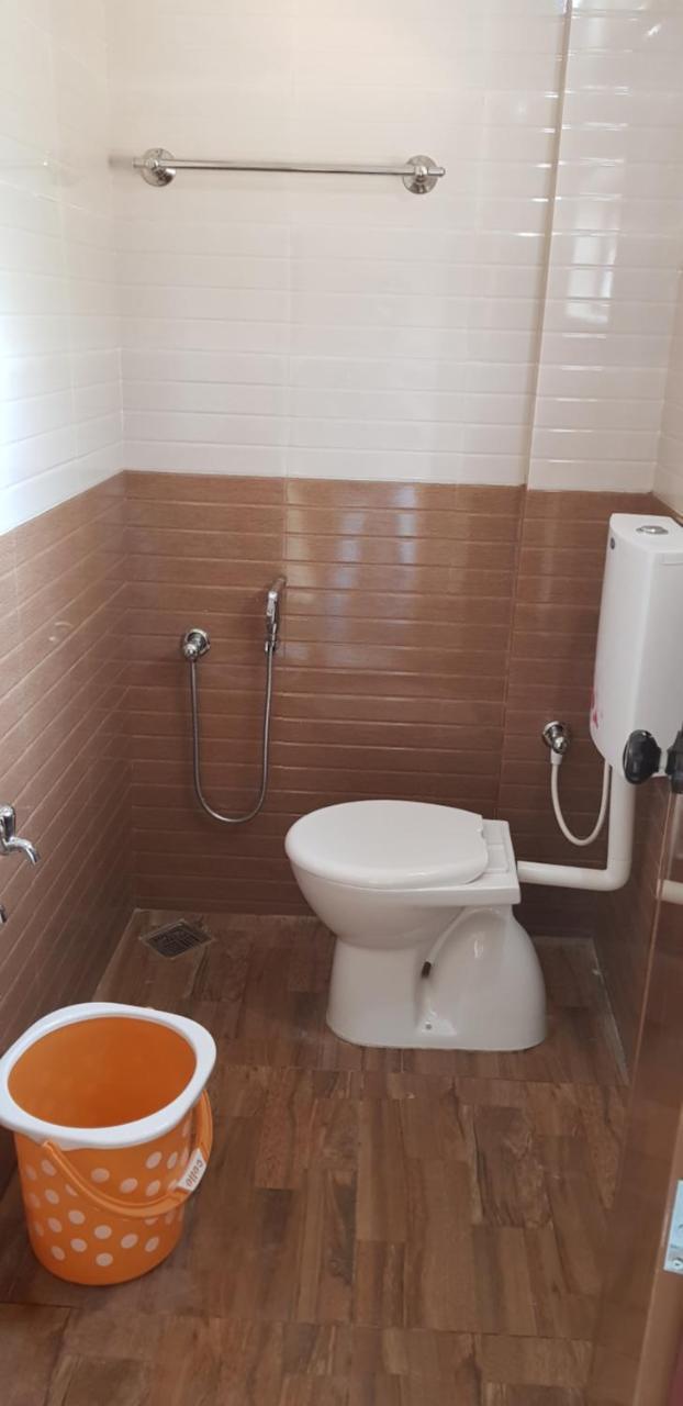Hotel Nuhman Kondotty 外观 照片