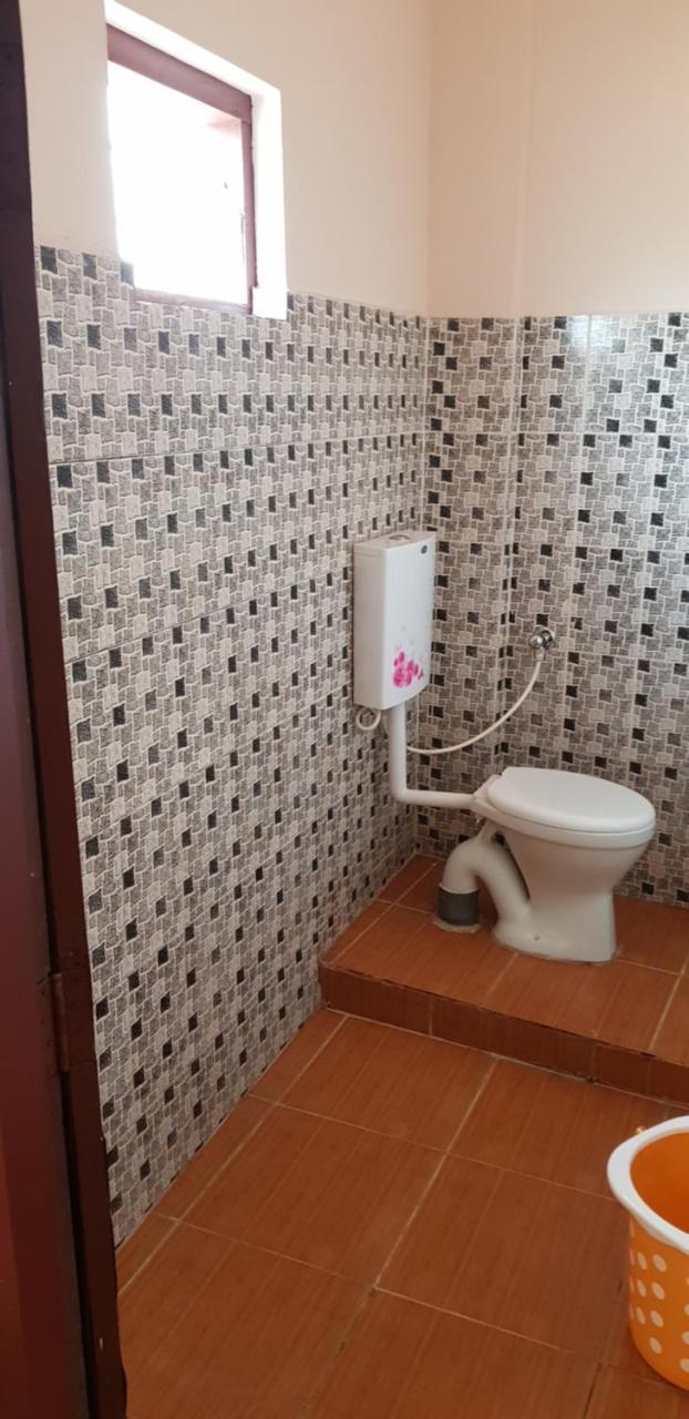 Hotel Nuhman Kondotty 外观 照片