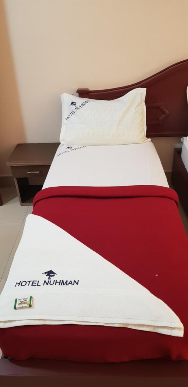 Hotel Nuhman Kondotty 外观 照片